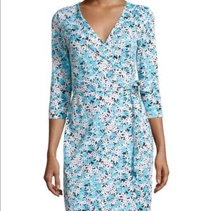 Diane Von Furstenberg Blue White Floral Julian Two Mini Wrap Dress Size 4